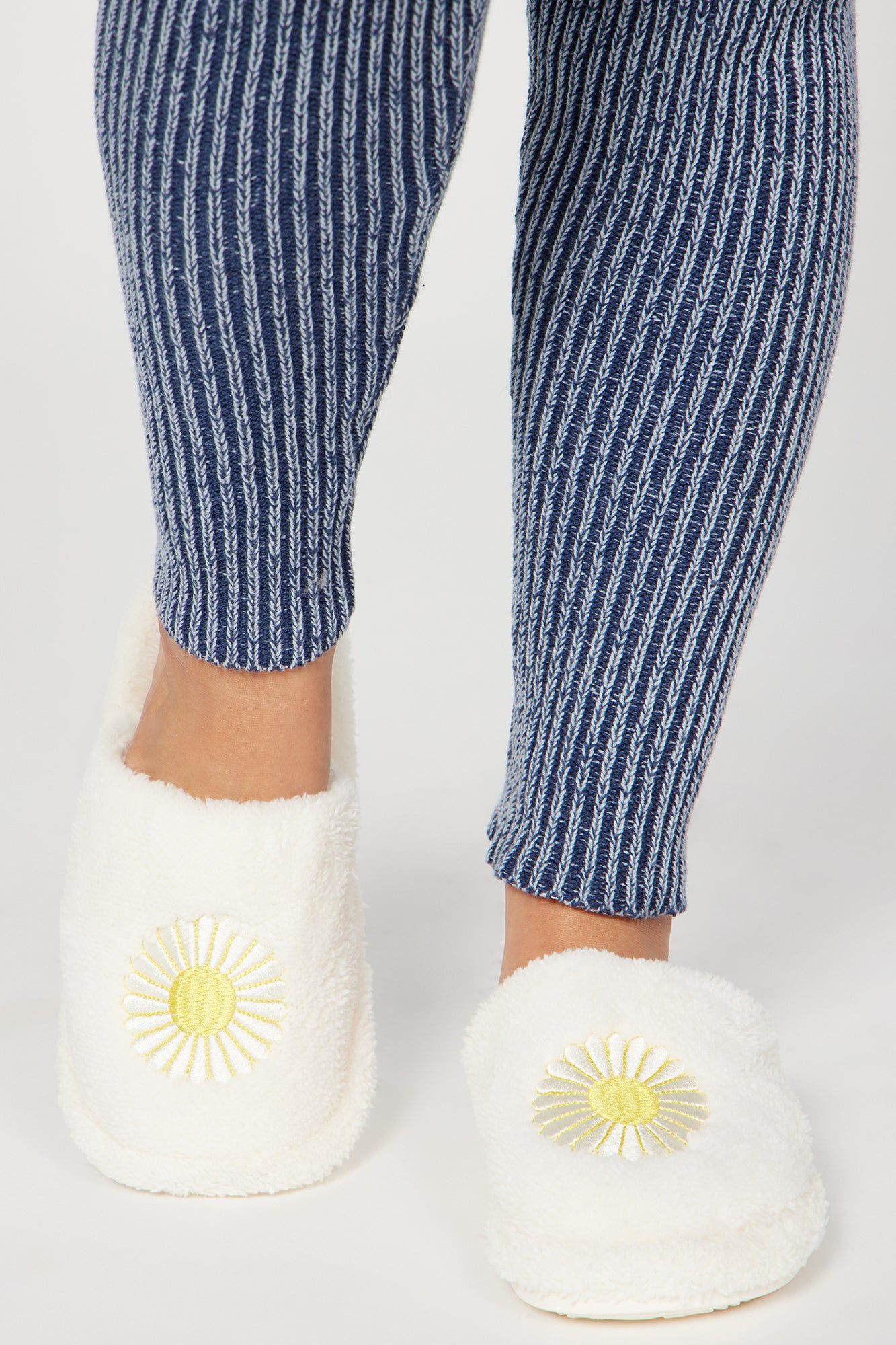 Lazy Daisy Slippers - White sold by Fashion Nova product image thumbnail 2