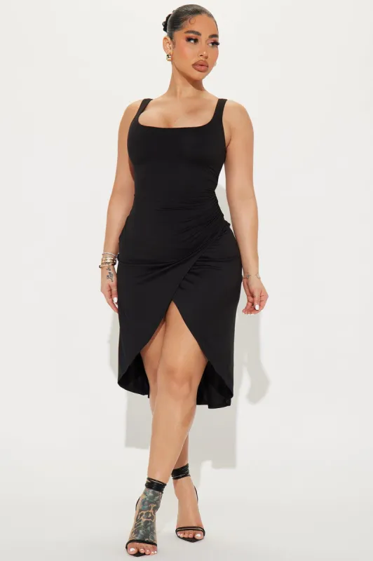 Eyes On Me Midi Dress - Black sold by Fashion Nova