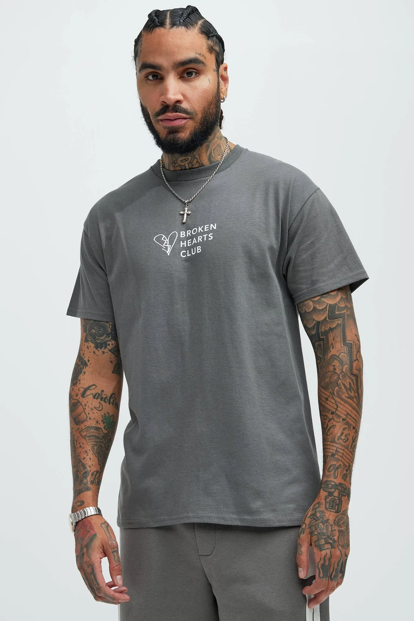 No More Sunsets Short Sleeve Tee - Charcoal sold by Fashion Nova