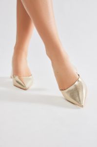 Tatianna Slingback Pumps - Gold sold by Fashion Nova