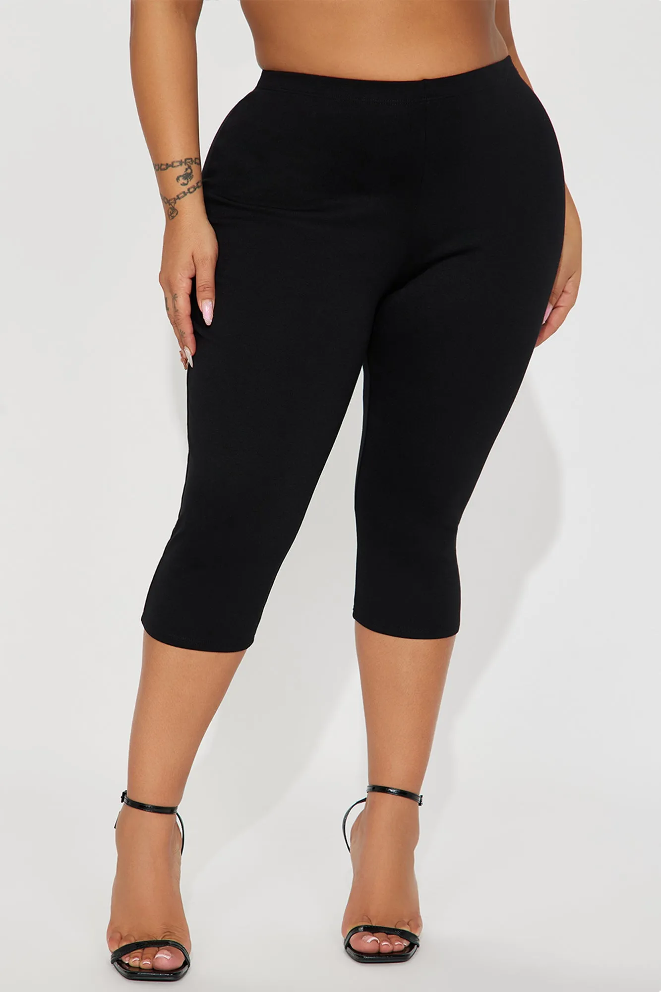 Monaco Capri Legging - Black sold by Fashion Nova product image thumbnail 5