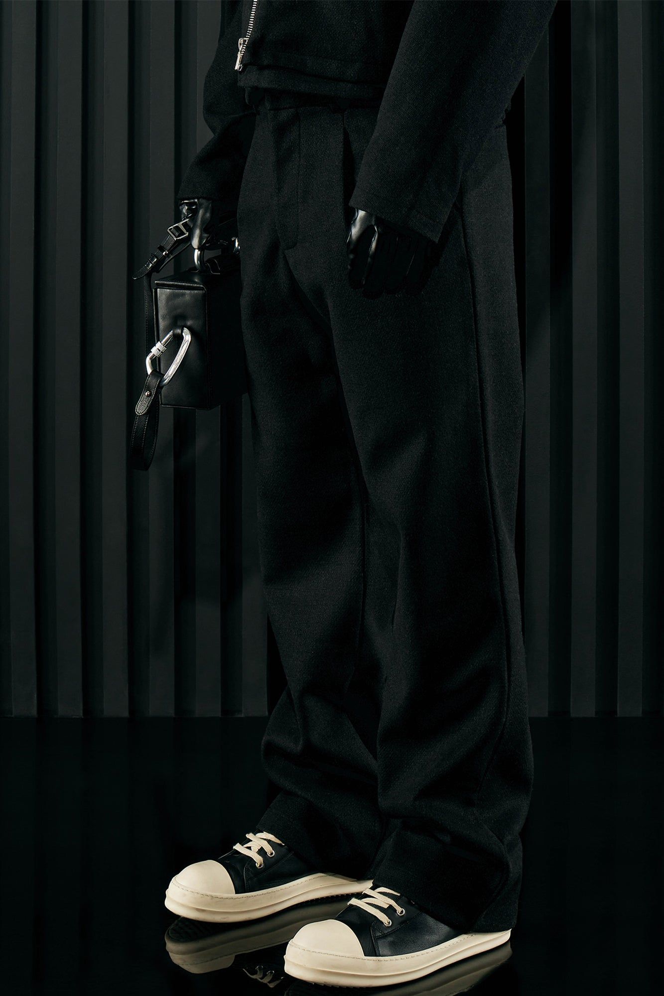 Wilder Textured Weave Flare Slit Trousers - Black sold by Fashion Nova product image thumbnail 2