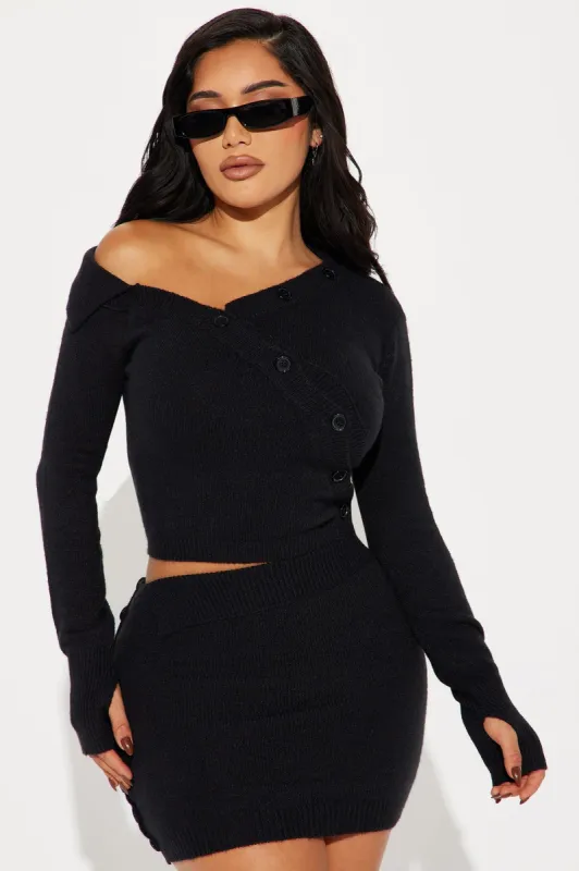 Fantasy Sweater Skirt Set - Black sold by Fashion Nova