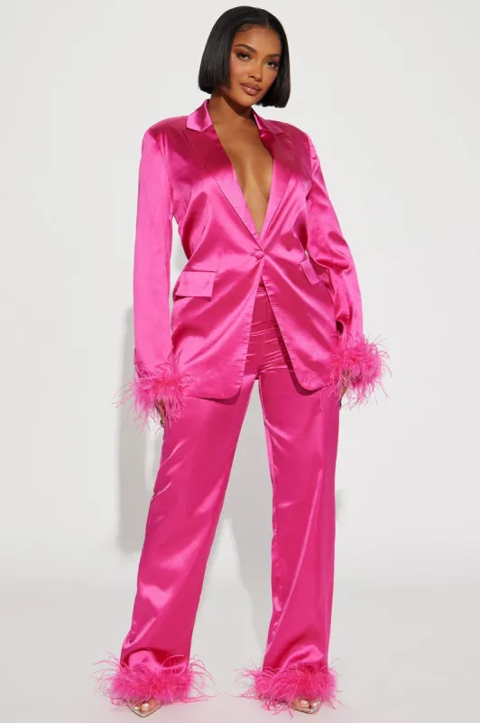 Acting Extra Pant Set - Hot Pink sold by Fashion Nova