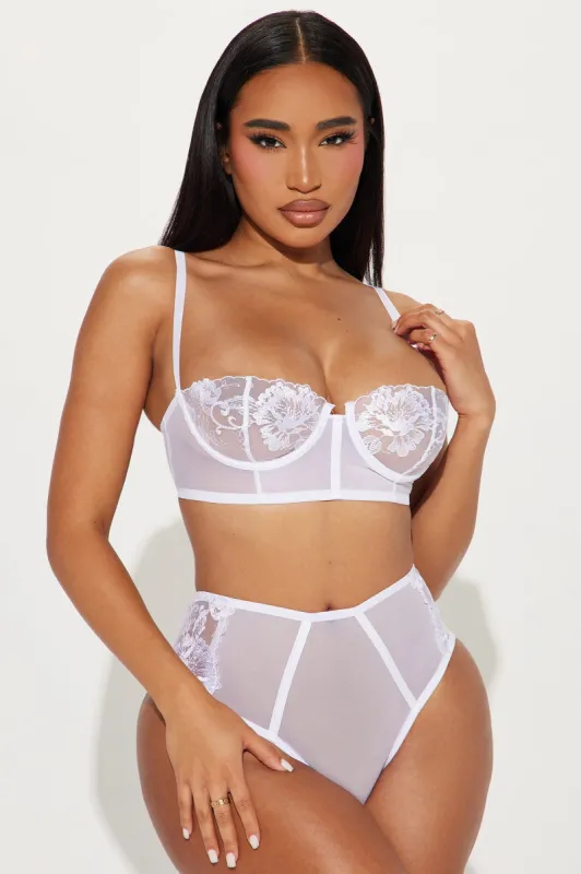 Allure Amore Lace 2 Piece Set - White sold by Fashion Nova