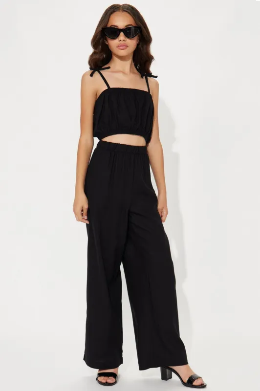 Mini Always Living Linen Pant Set - Black made by Fashion Nova