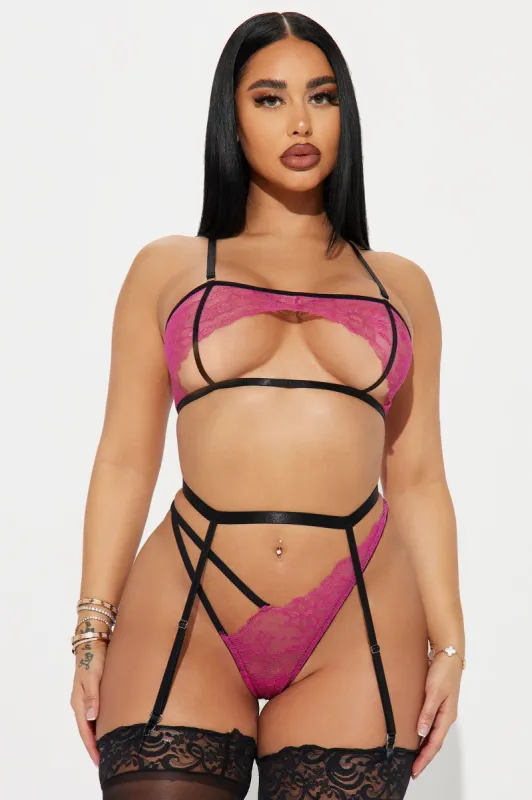 Last All Night 3 Piece Garter Set - Fuchsia sold by Fashion Nova