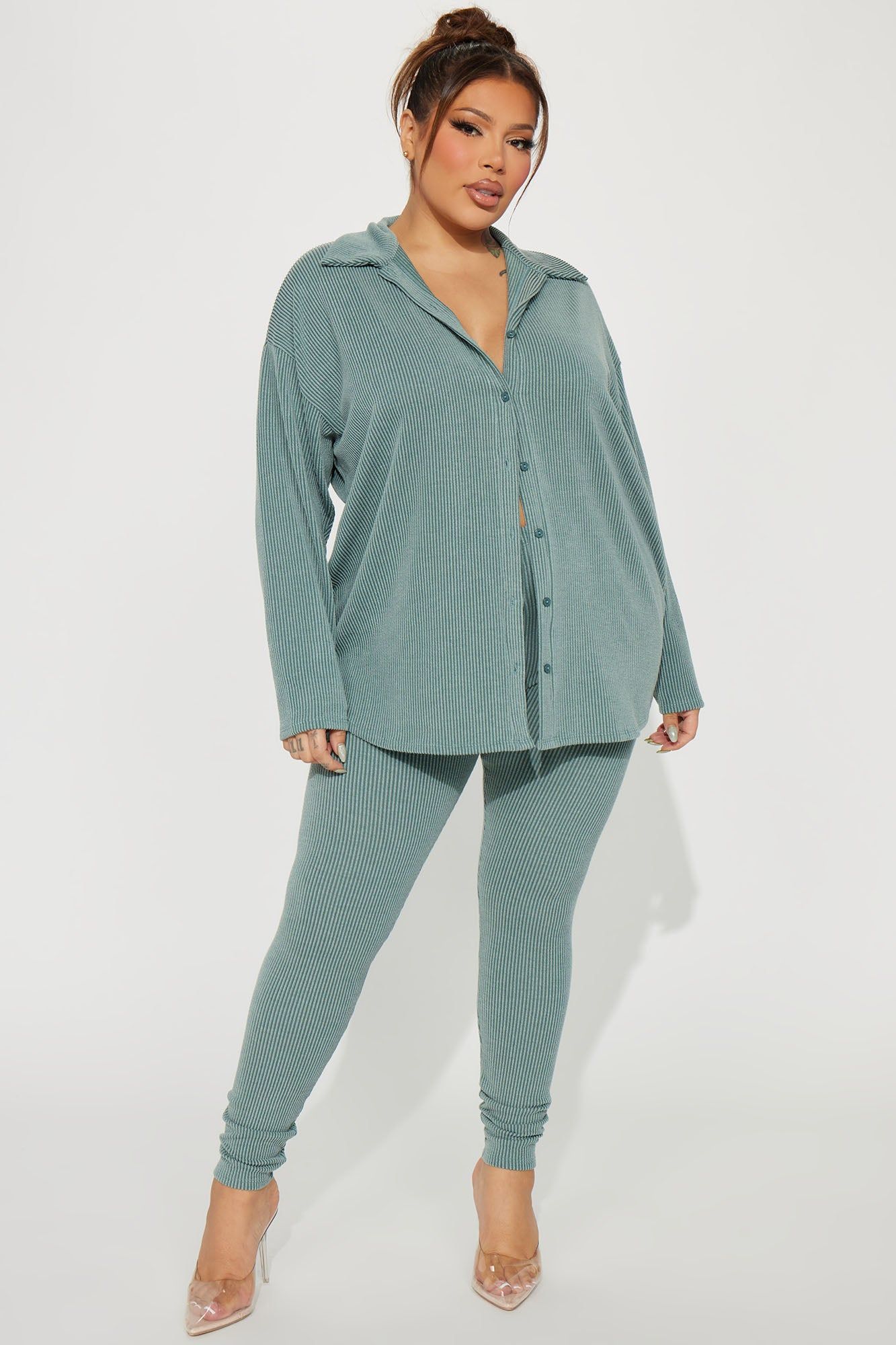 Maddie Ribbed Legging Set - Sage sold by Fashion Nova product image thumbnail 4