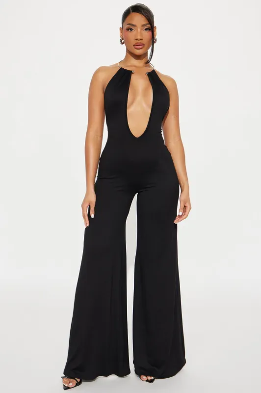 Vacay Baddie Jumpsuit - Black sold by Fashion Nova