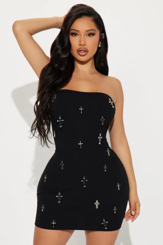 Cross Me Mini Tube Dress - Black sold by Fashion Nova
