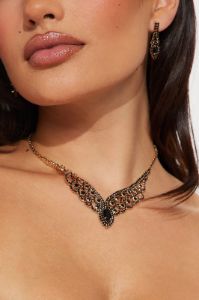 Royal Elegance Necklace And Earring Set - Gold/Black sold by Fashion Nova