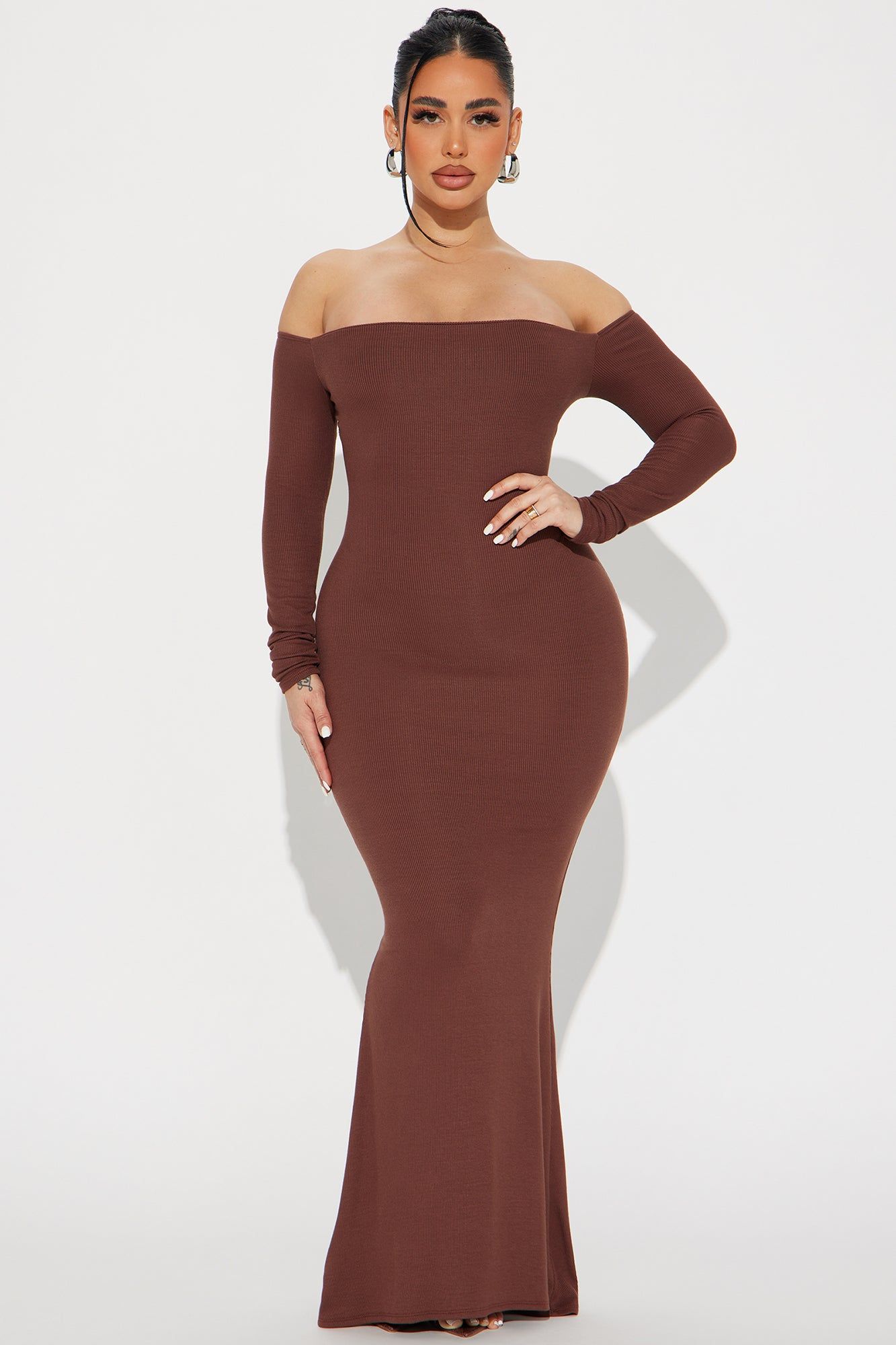 Becky Ribbed Maxi Dress - Brown sold by Fashion Nova