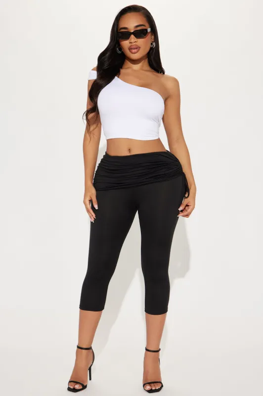 Ashlyn Mini Skirt With Capri Legging - Black sold by Fashion Nova