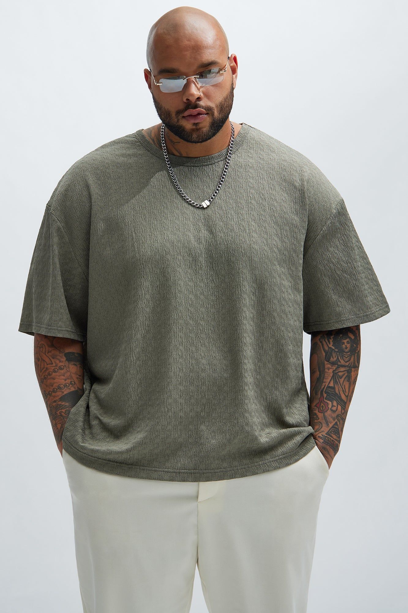 Reign Textured Relaxed Tee - Olive sold by Fashion Nova product image thumbnail 5