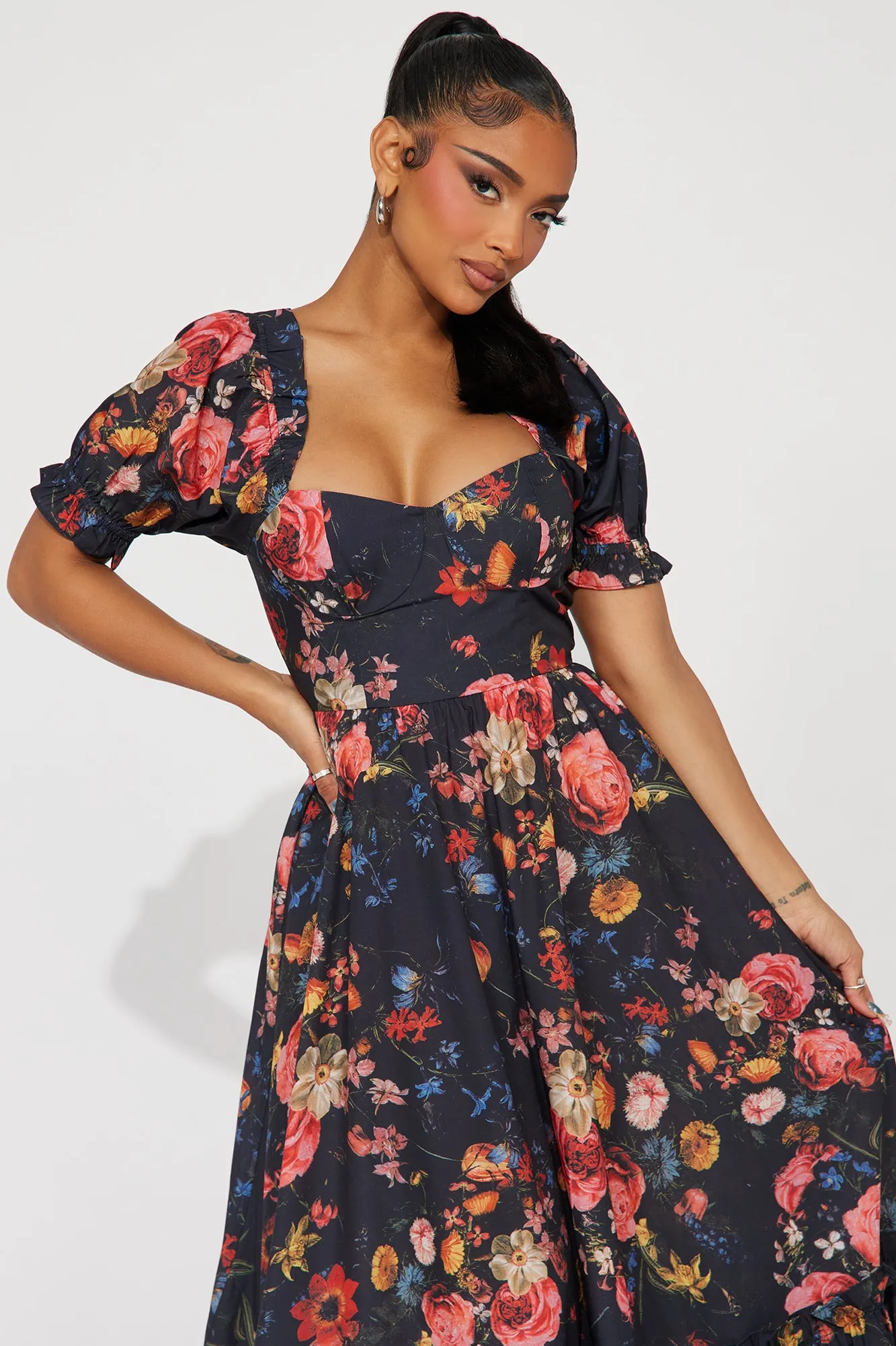 Kelly Puff Sleeve Maxi Dress - Black/combo sold by Fashion Nova product image thumbnail 2