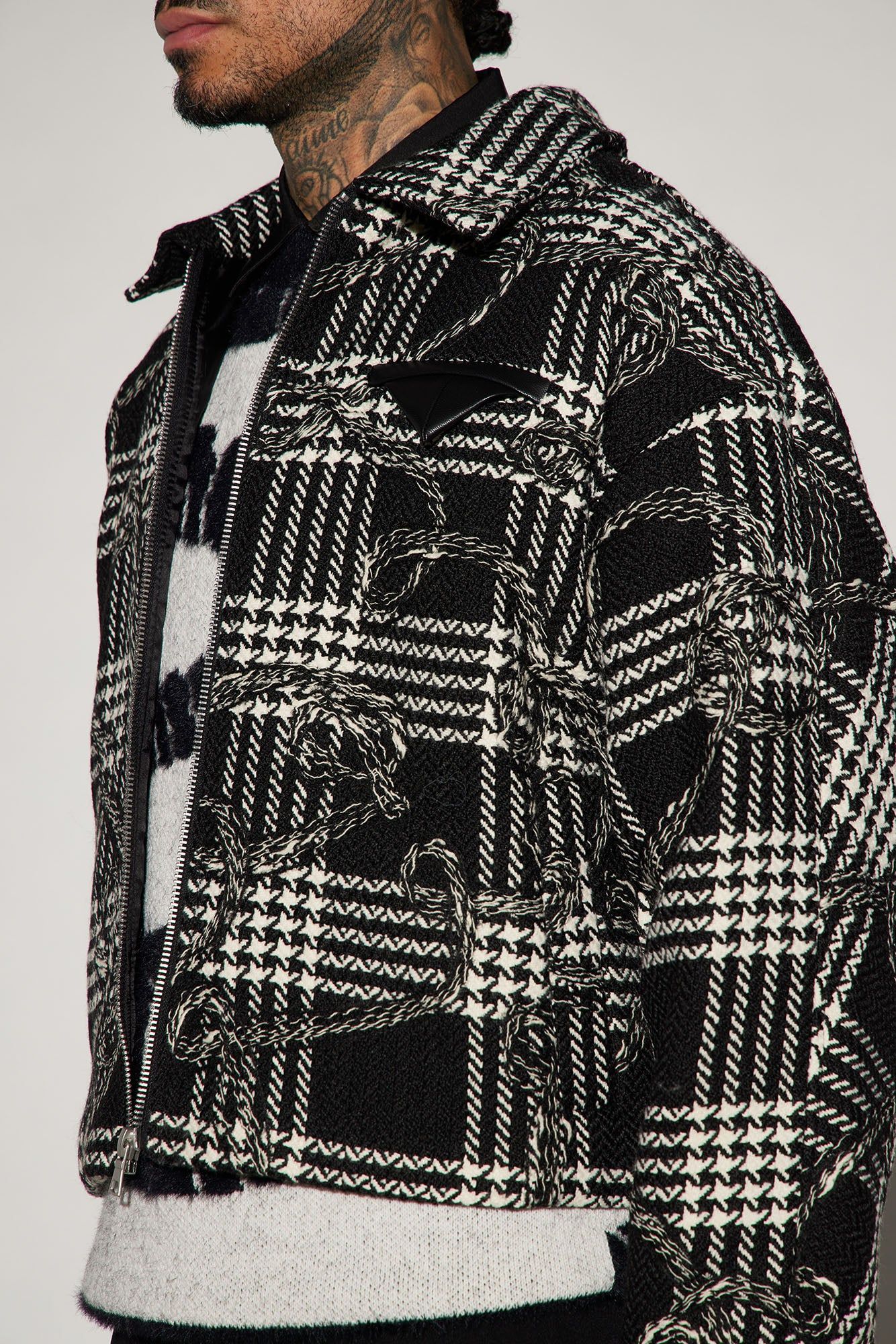 YSME Cropped Work Jacket - Black/combo sold by Fashion Nova product image thumbnail 3