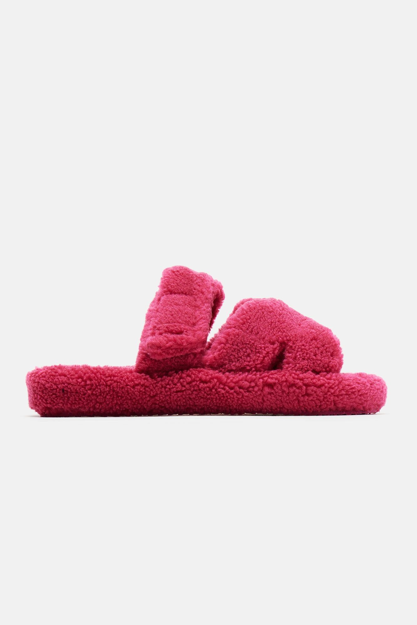 Isabelle Sherpa Slippers - Fuchsia sold by Fashion Nova product image thumbnail 3