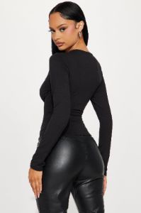 Leave The Drama Cut Out Top - Black sold by Fashion Nova