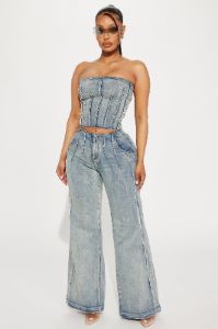 Amber Seamed Wide Leg Jeans - Vintage Wash sold by Fashion Nova
