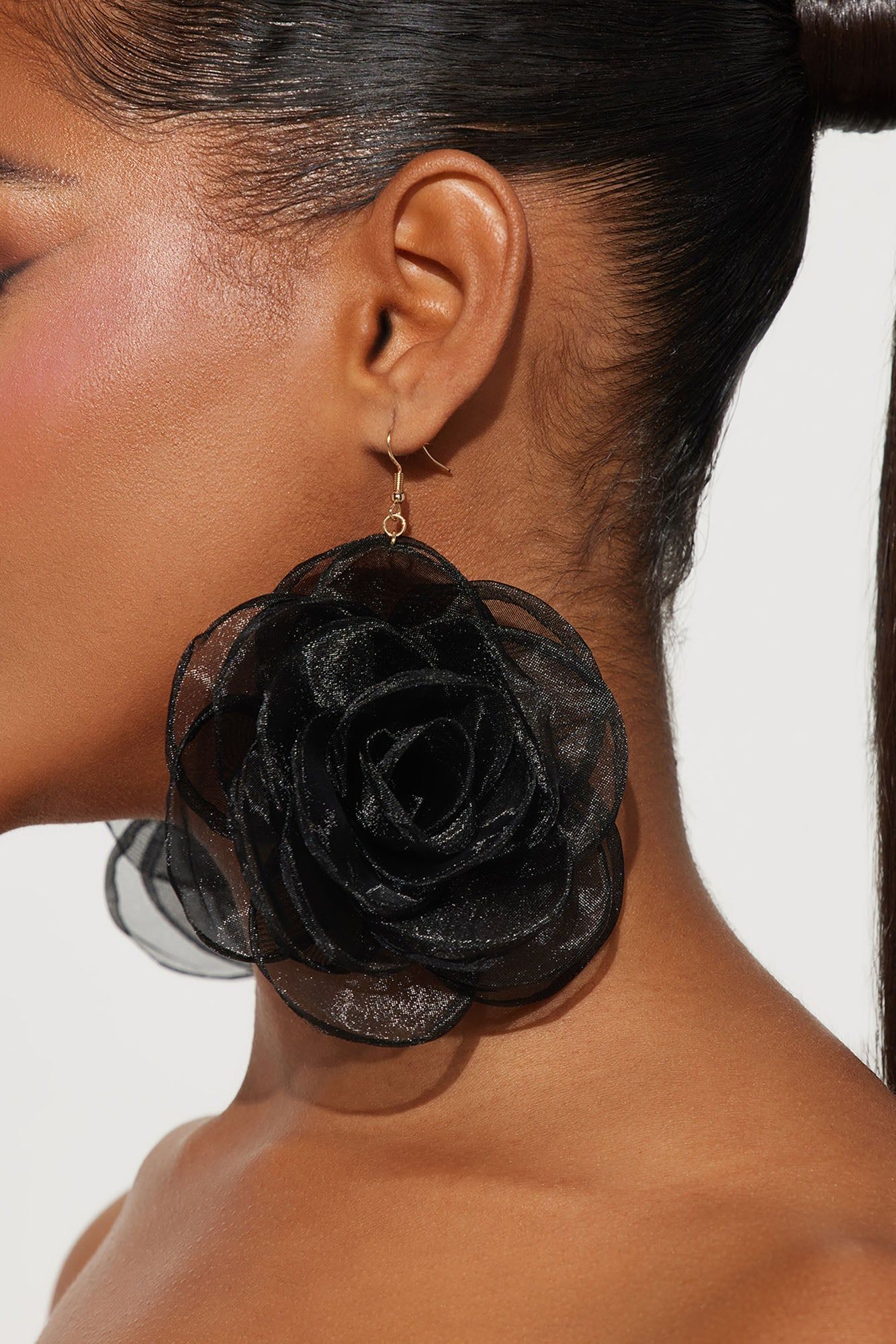 Flowers To Flowers Drop Earrings - Black sold by Fashion Nova