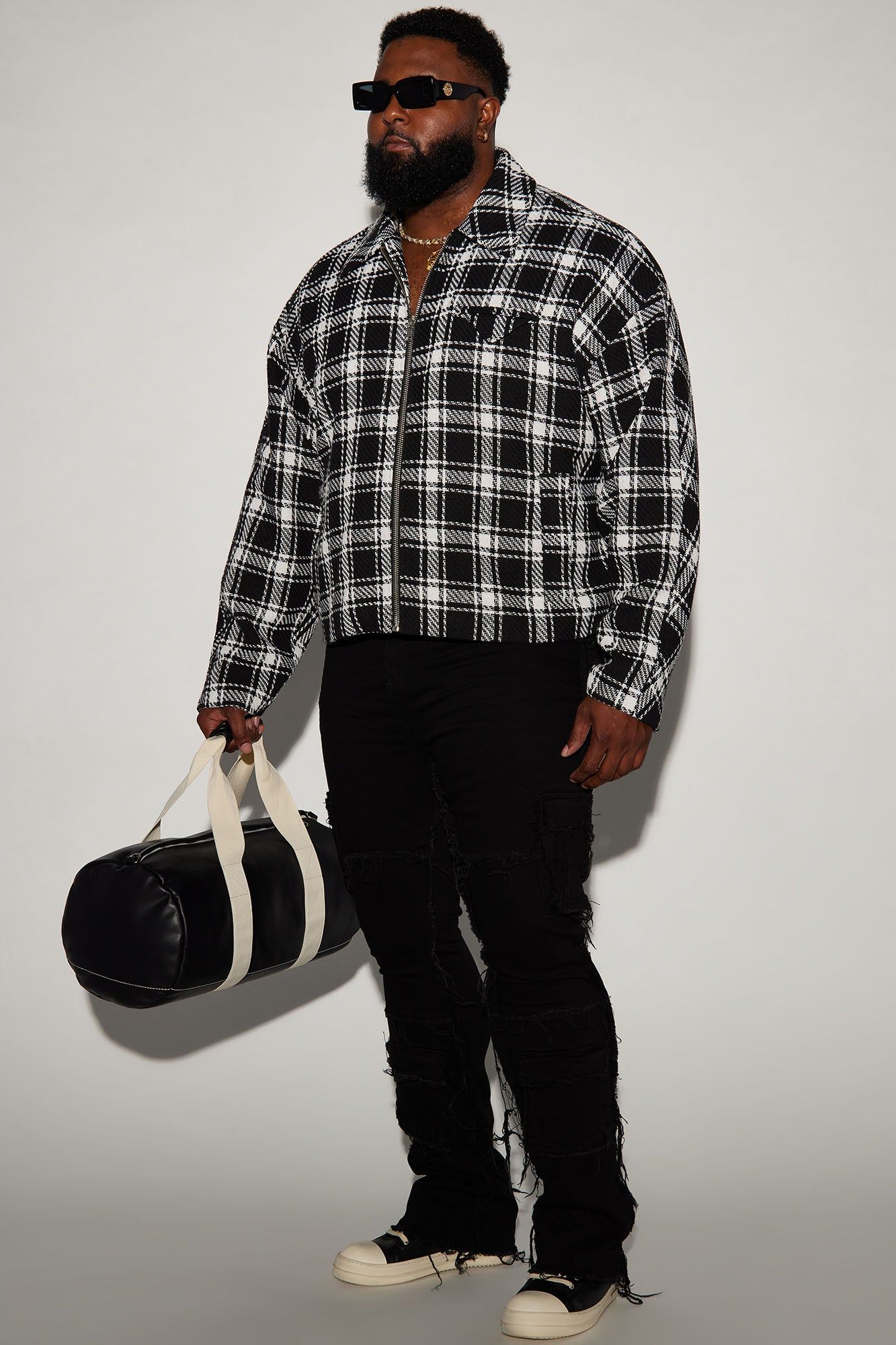 We Got This Fray Stacked Skinny Flare Jeans - Black sold by Fashion Nova product image thumbnail 2