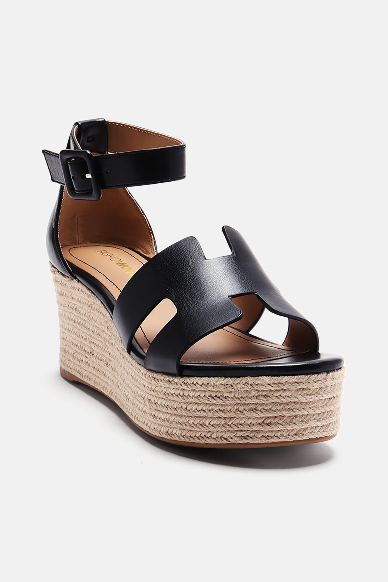 Huntley Flatform Sandals - Black sold by Fashion Nova product image thumbnail 2