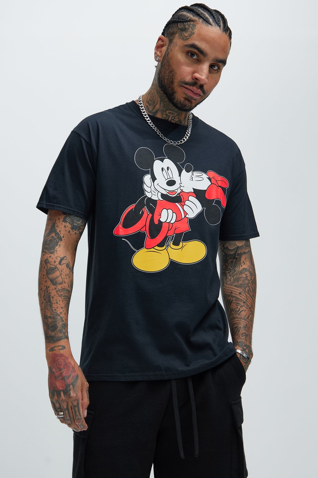 Disney Micky & Minnie Sweethearts Short Sleeve Tee - Black sold by Fashion Nova