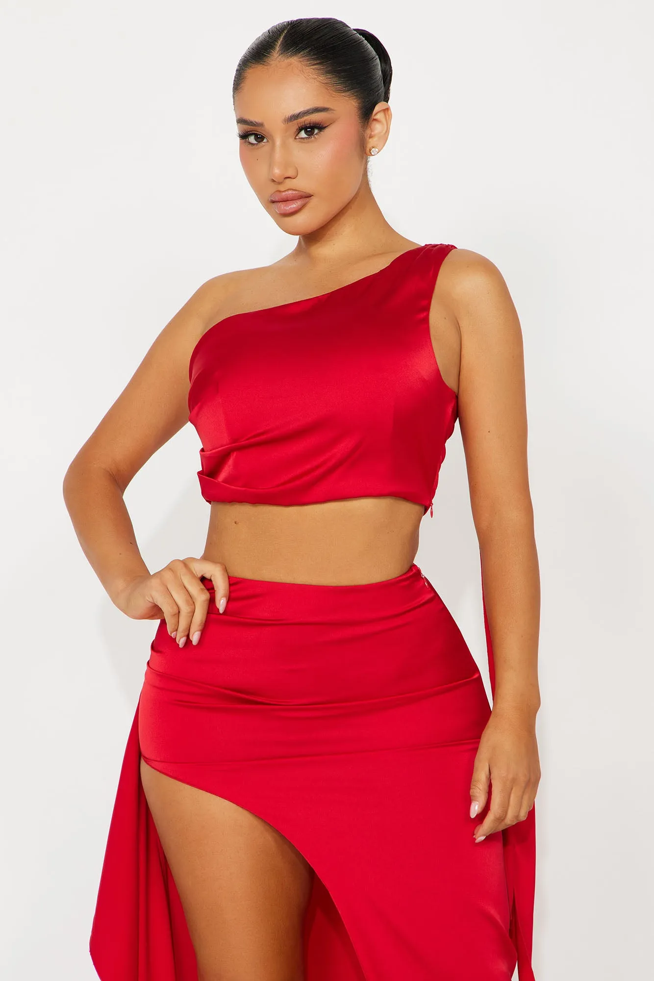 Mya Satin One Shoulder Maxi Skirt Set - Red sold by Fashion Nova product image thumbnail 2
