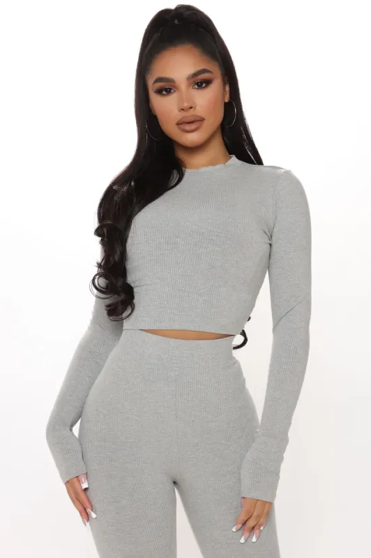 Delilah Snatched Crop Top - Heather Grey sold by Fashion Nova