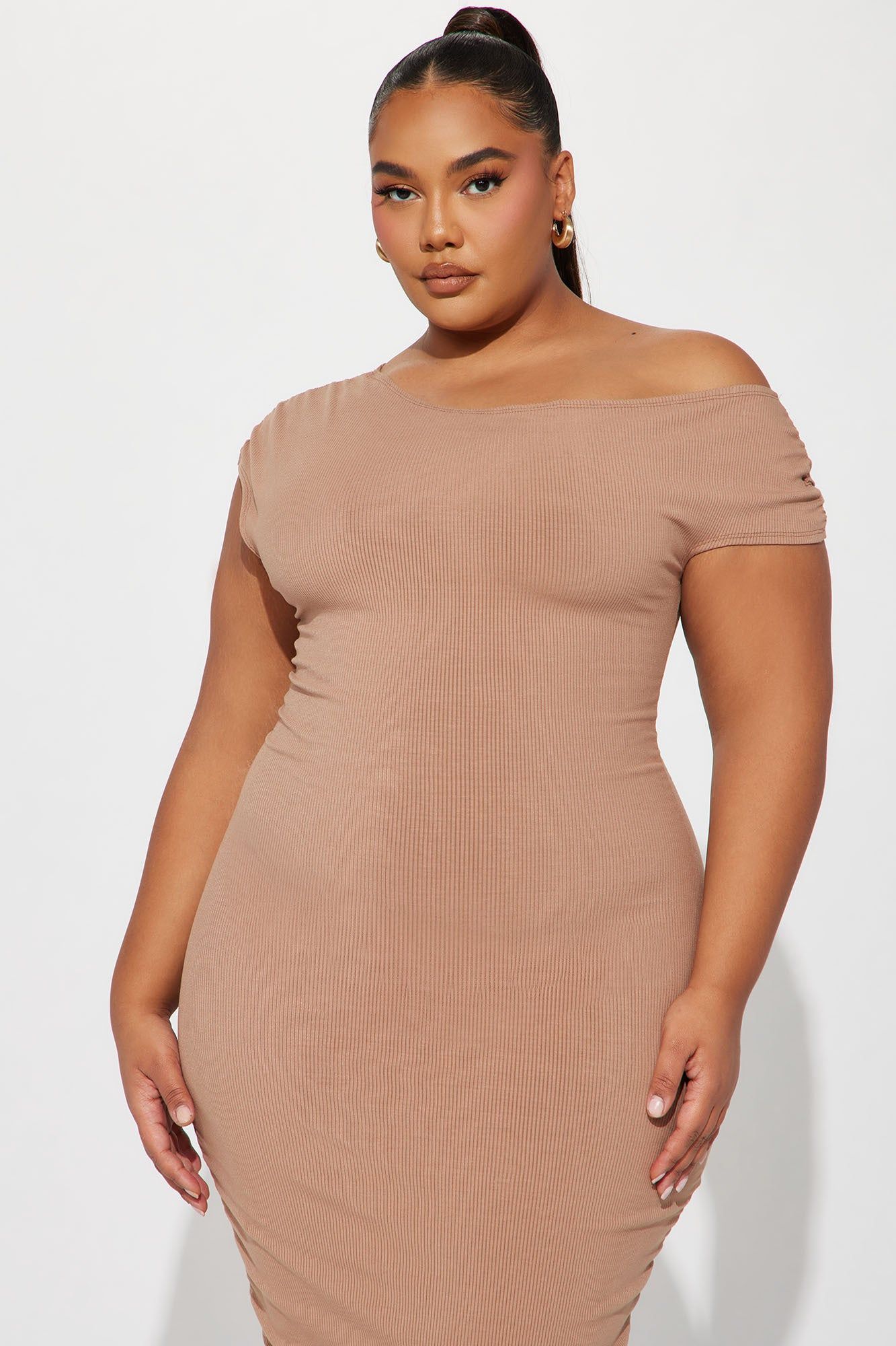 Kelli Snatched Maxi Dress - Nude sold by Fashion Nova product image thumbnail 2