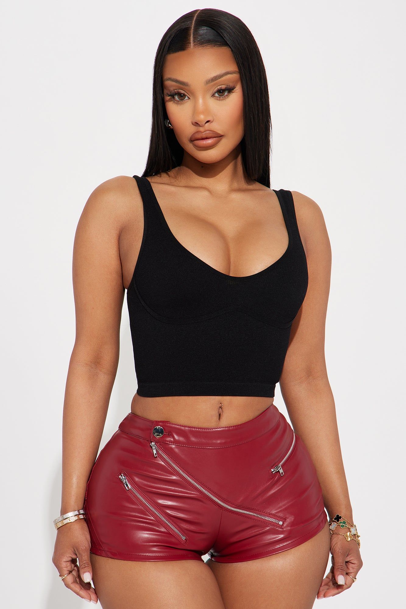 Candace Seamless Crop Top - Black sold by Fashion Nova
