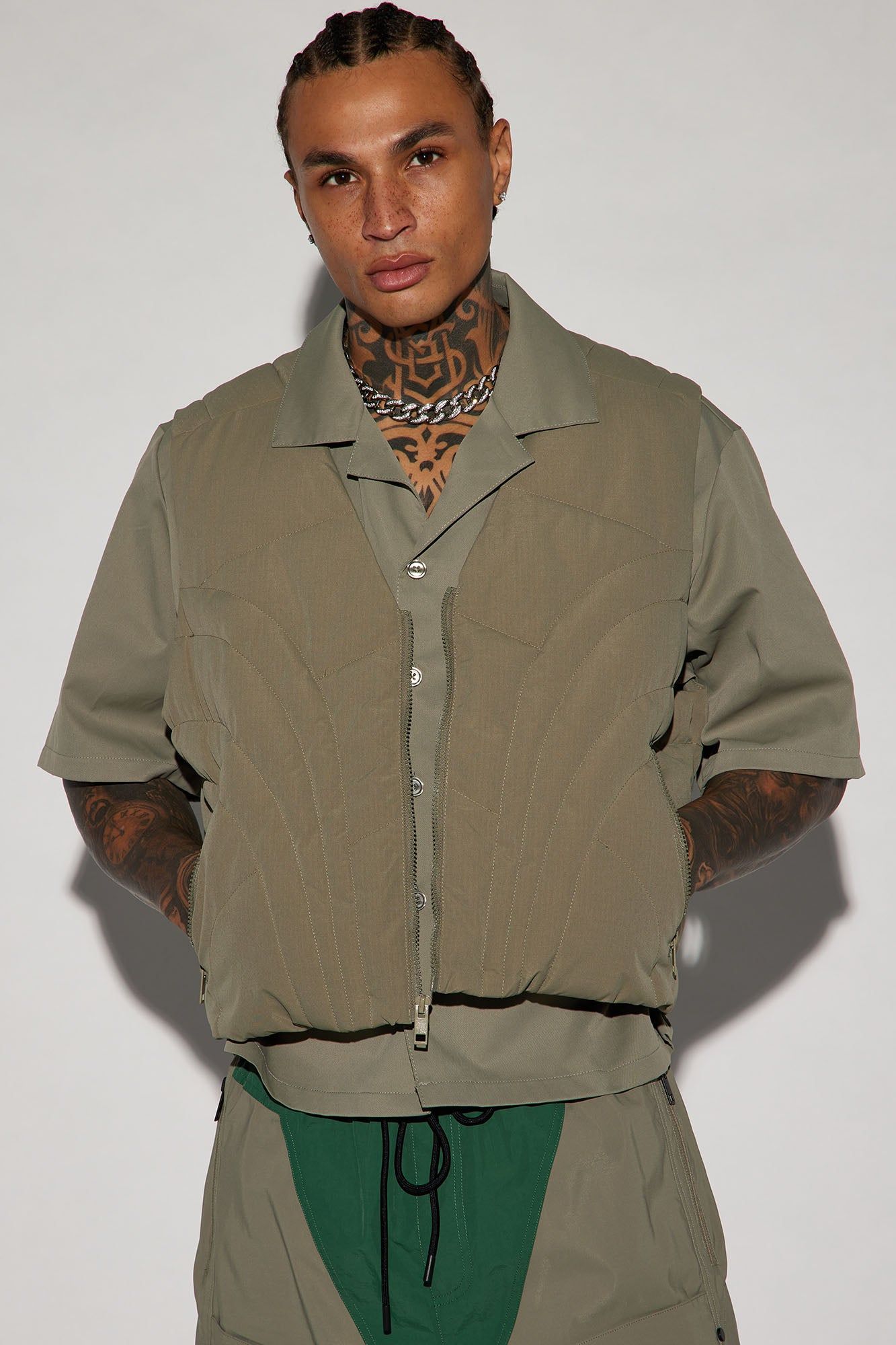 Avalon Ripstop Cropped Tactical Padded Vest - Olive sold by Fashion Nova