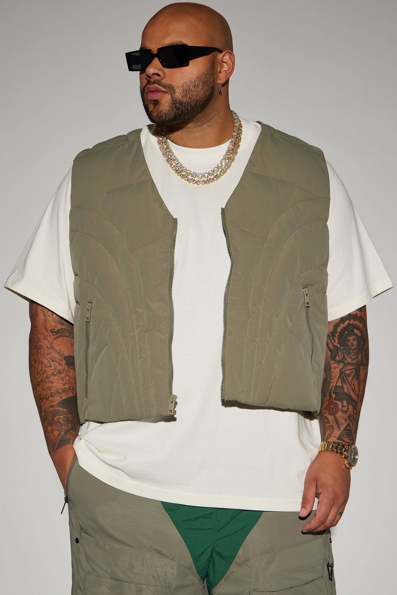 Avalon Ripstop Cropped Tactical Padded Vest - Olive sold by Fashion Nova product image thumbnail 4
