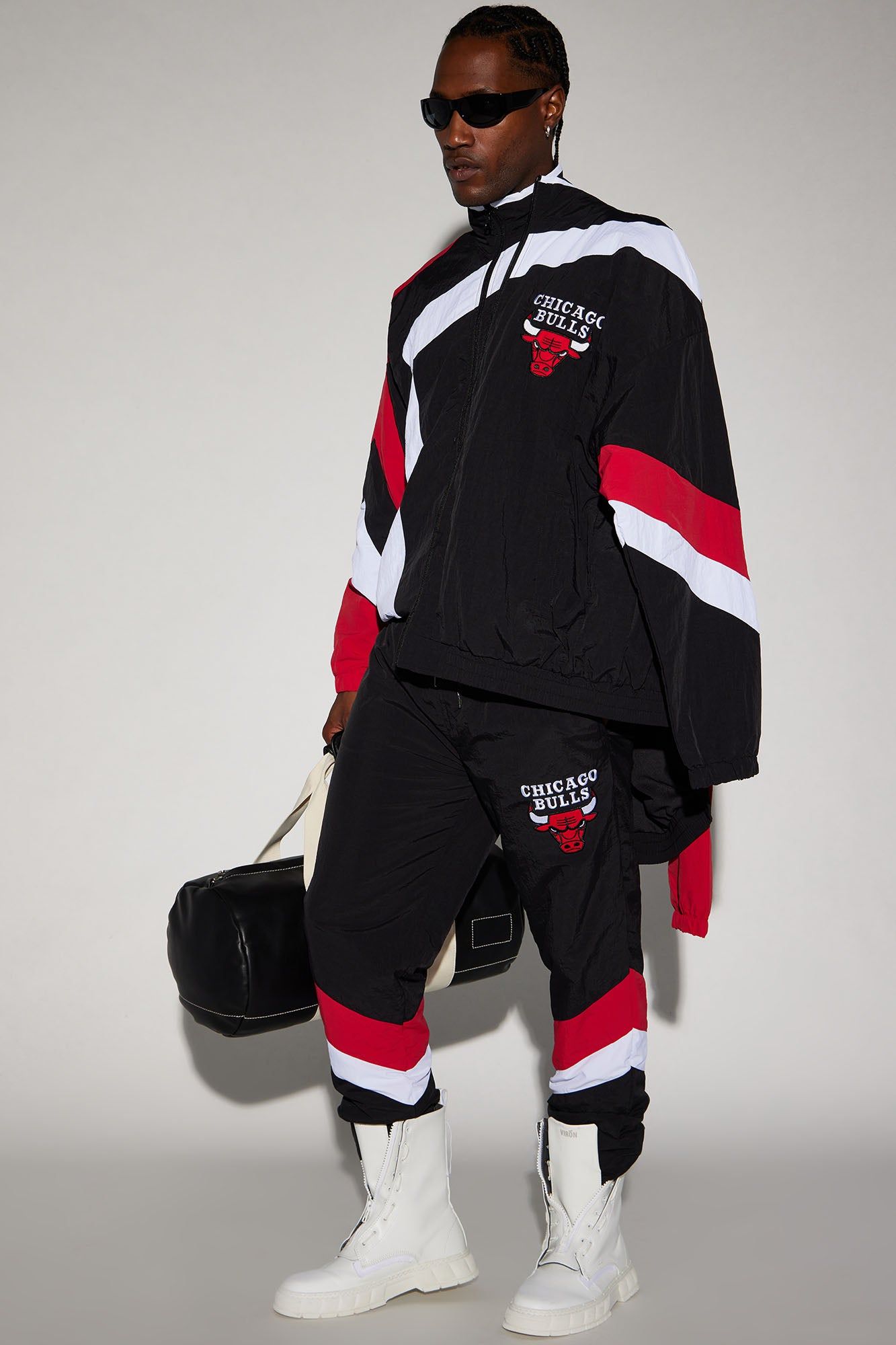 Bulls Hood Star Pants - Black/Red sold by Fashion Nova product image thumbnail 3