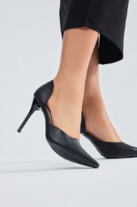 Liana D'Orsay Pumps - Black sold by Fashion Nova