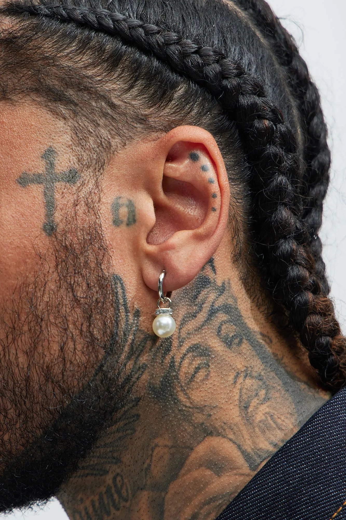 Dangling Pearl Earrings - Silver sold by Fashion Nova