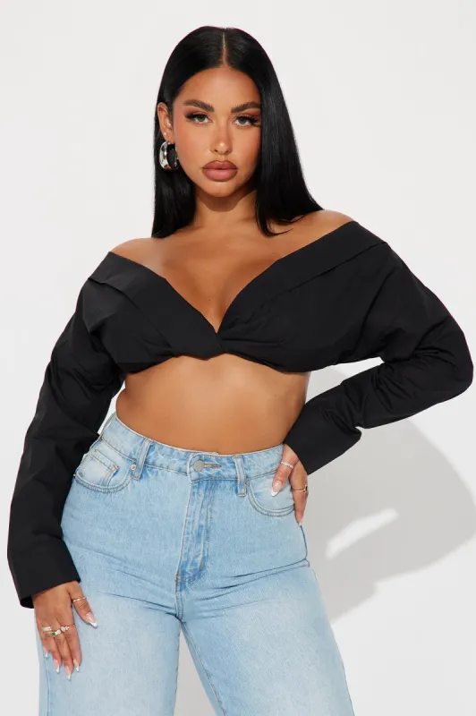 Weekend Vibe Blouse Top - Black sold by Fashion Nova