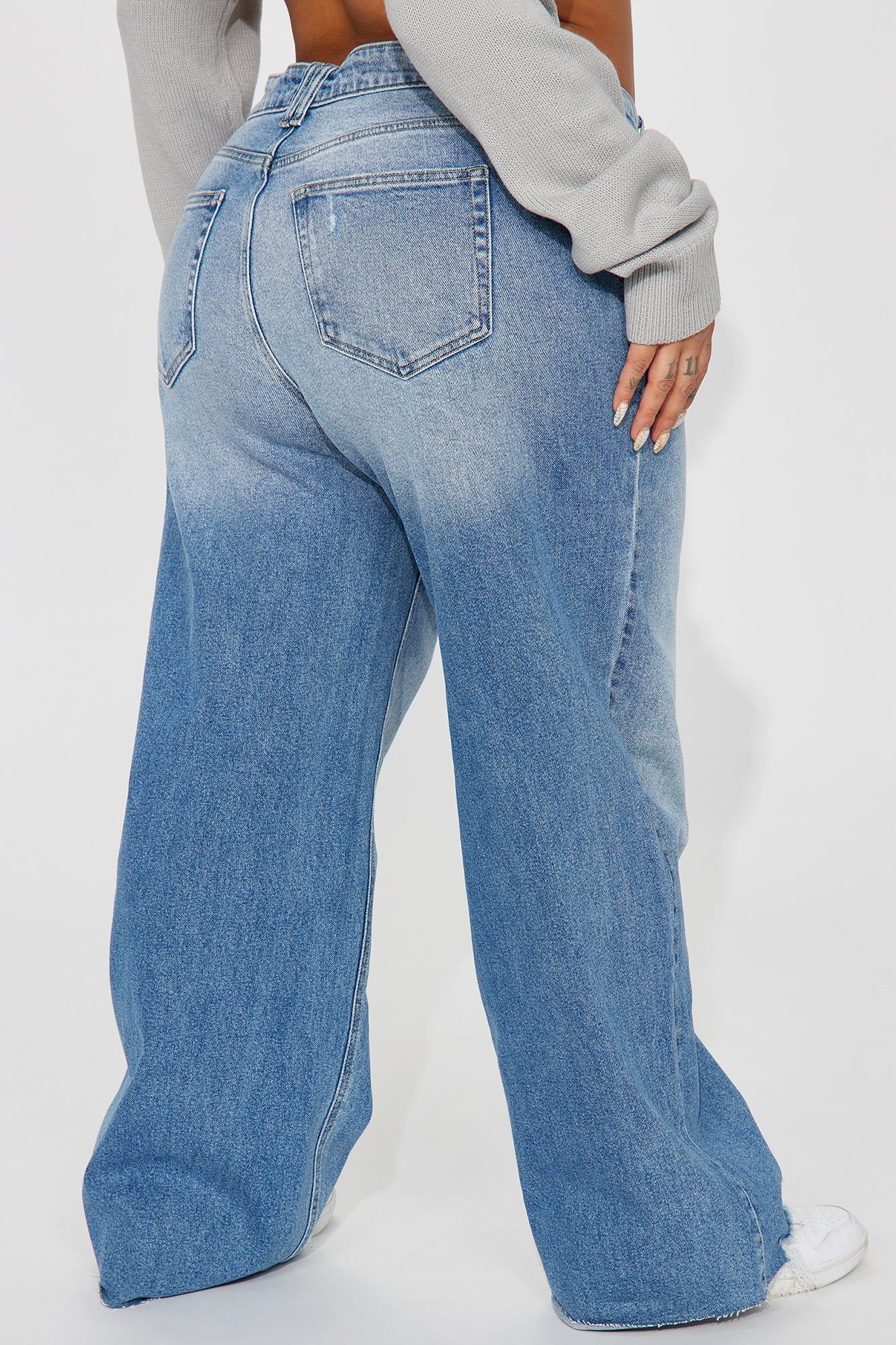 Dahlia Baggy Jeans - Medium Wash sold by Fashion Nova product image thumbnail 7
