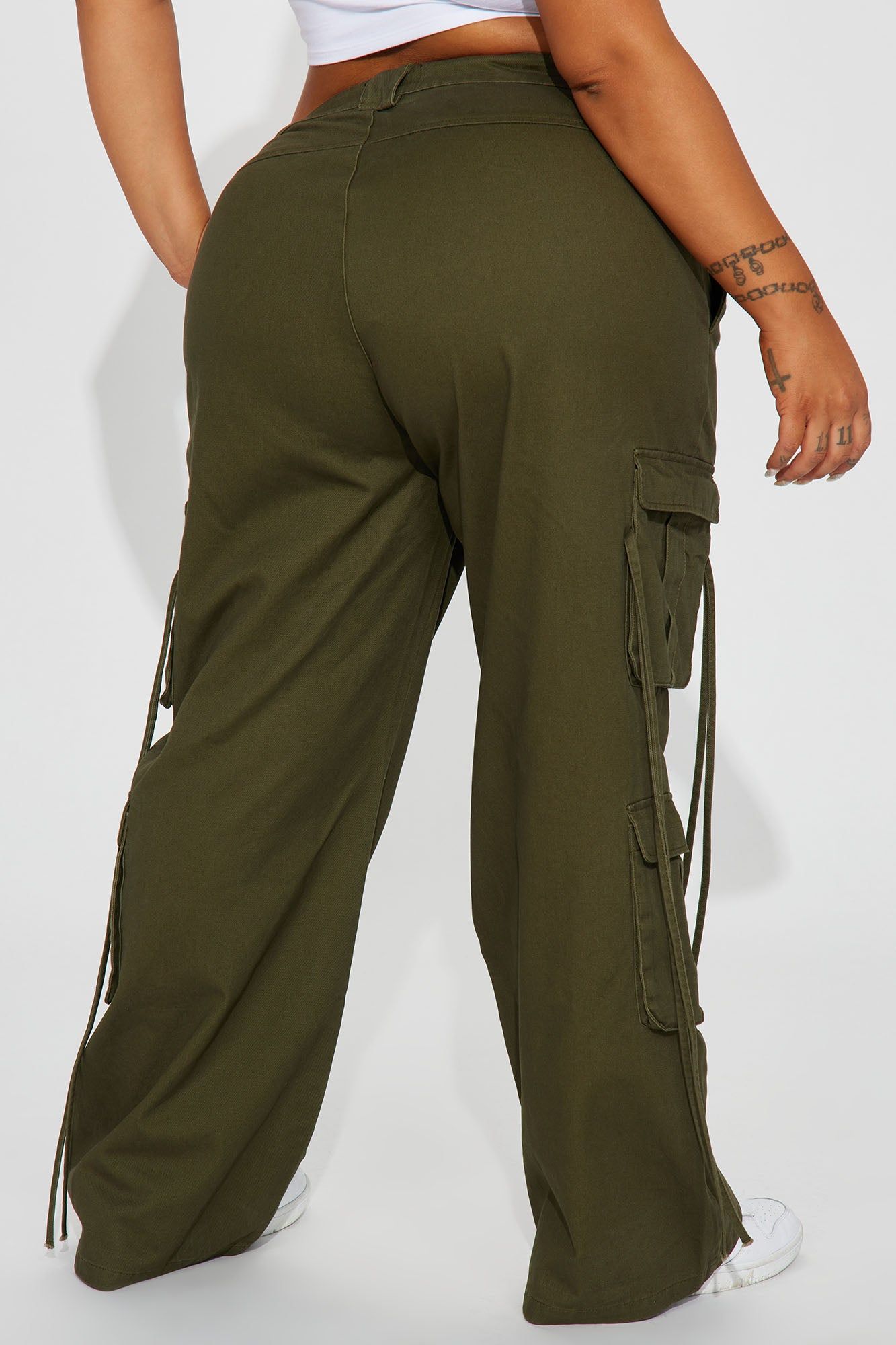 Petite Golden Hour Wide Leg Cargo Pant - Olive sold by Fashion Nova product image thumbnail 6