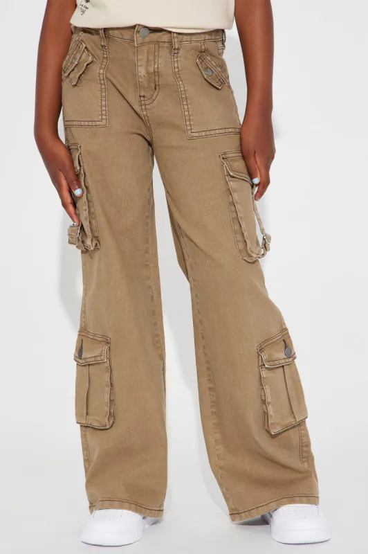 Mini Nothing Left To Say Cargo Jeans - Olive sold by Fashion Nova