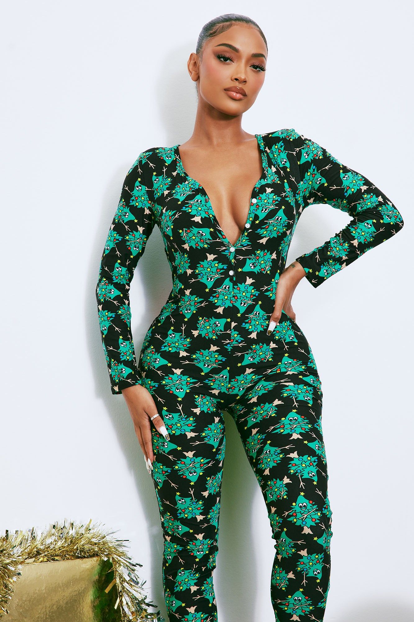 Rockin' Around The Tree PJ Jumpsuit Onesie - Black/Green sold by Fashion Nova product image thumbnail 2