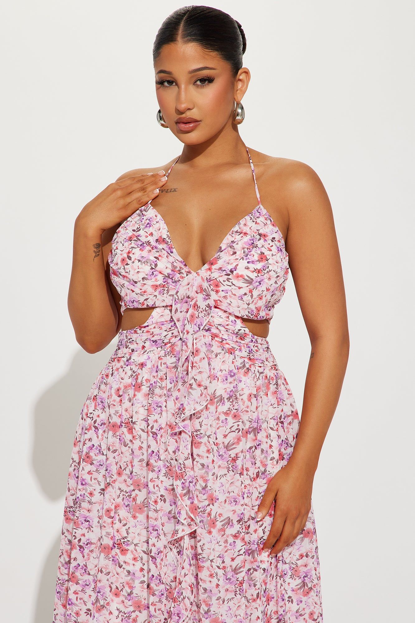 Shantel Chiffon Floral Maxi Dress - Pink/combo sold by Fashion Nova product image thumbnail 2