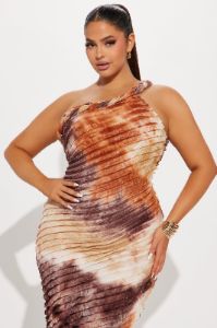 Maylee Textured Maxi Dress - Brown Combo sold by Fashion Nova