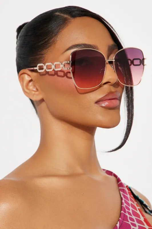 Tea At The Beverly Sunglasses - Pink/combo sold by Fashion Nova