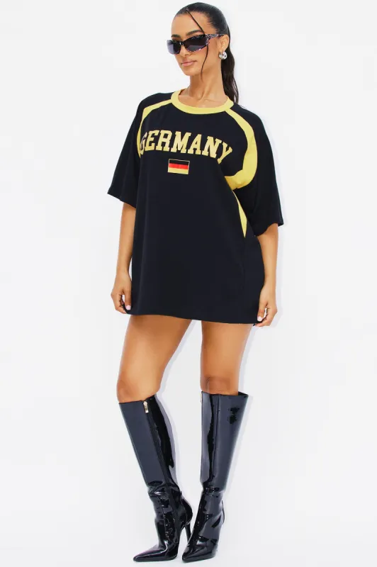 Germany Oversized Tee - Black sold by Fashion Nova