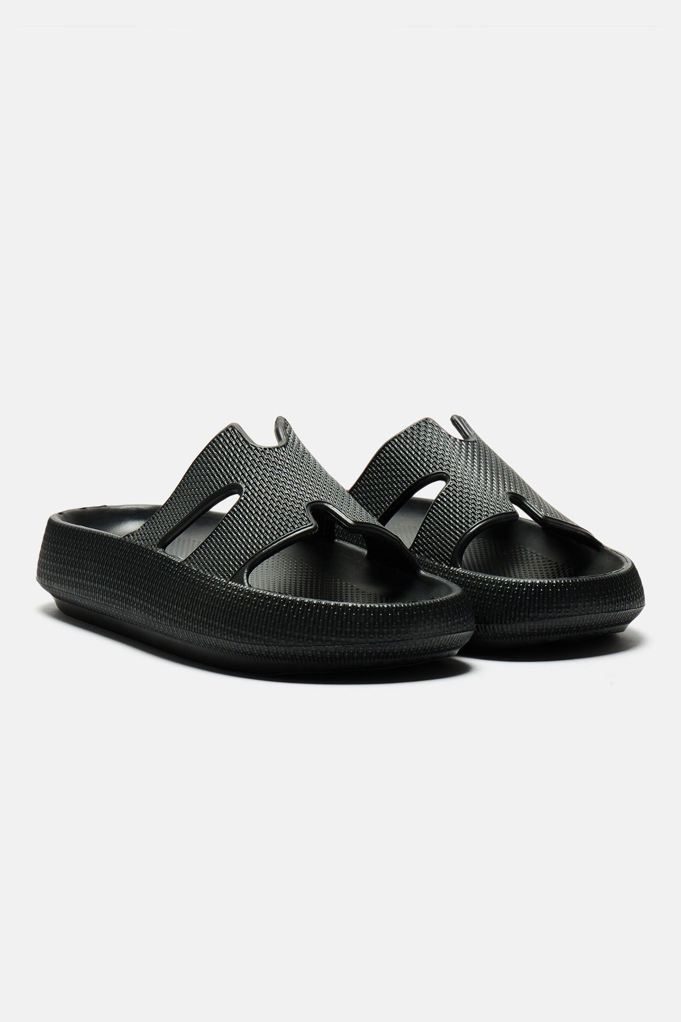Can You Dig It Casual Slides - Black sold by Fashion Nova