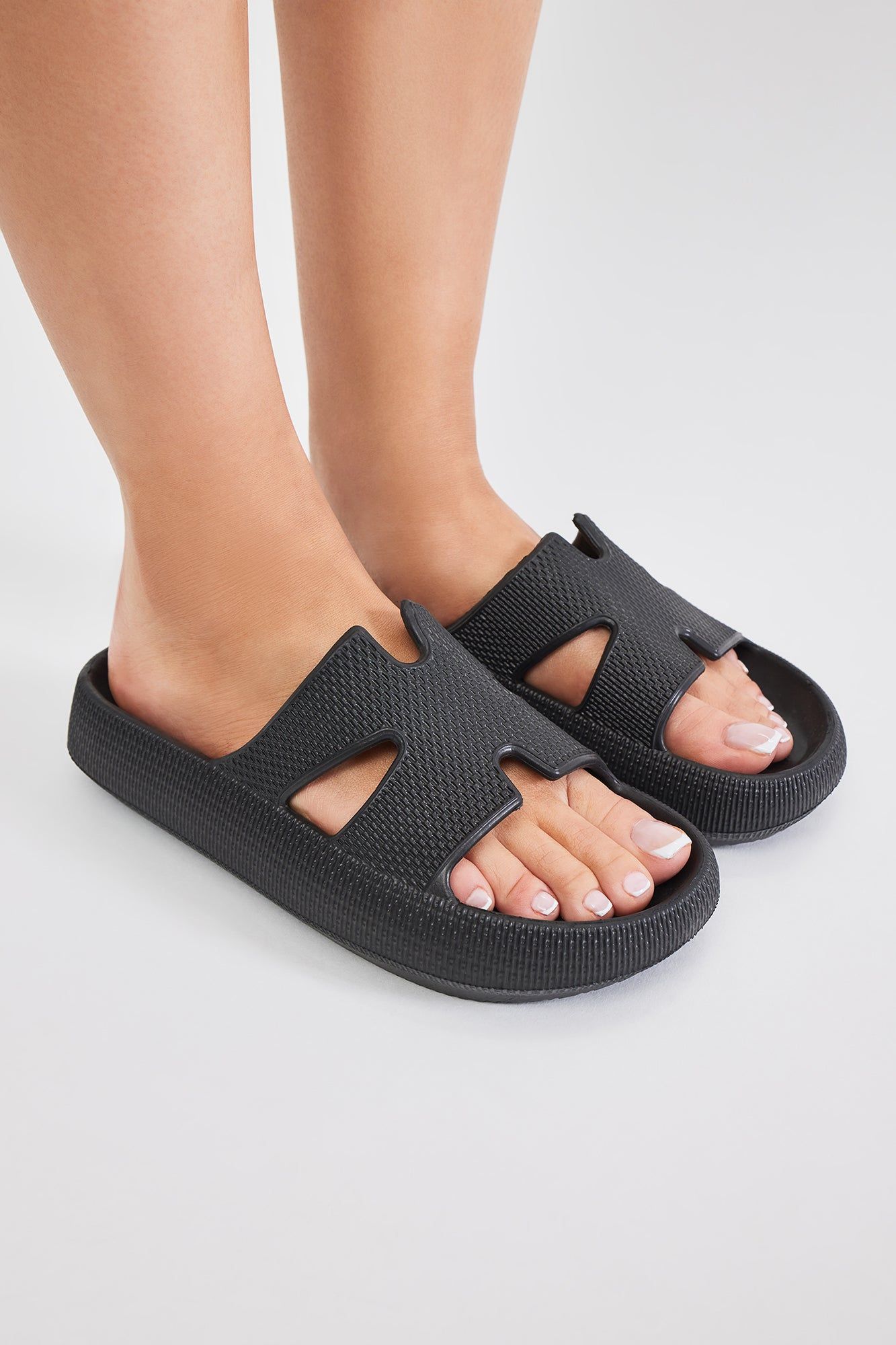 Can You Dig It Casual Slides - Black sold by Fashion Nova product image thumbnail 2