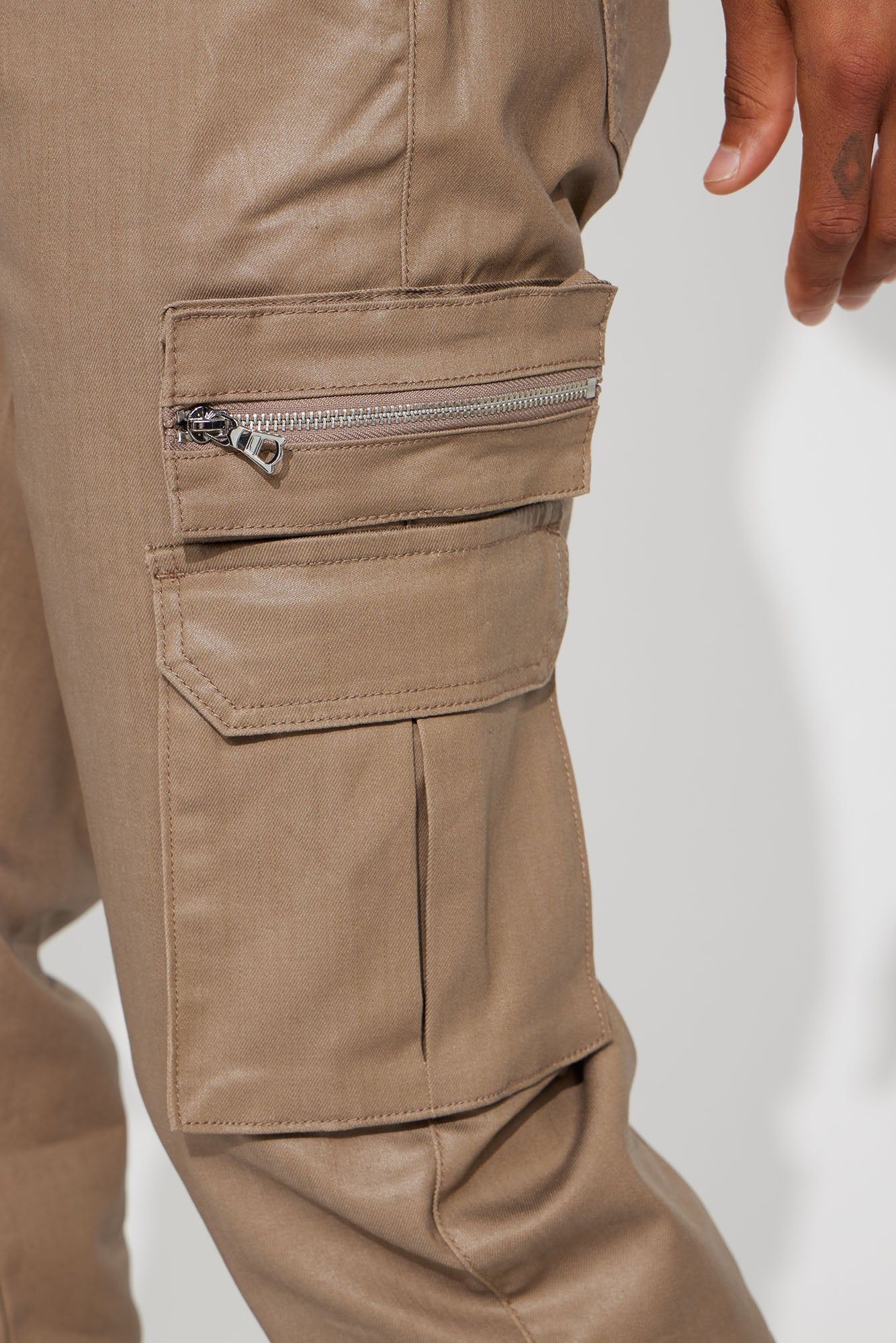 Top Off Straight Cargo Pants - Taupe sold by Fashion Nova product image thumbnail 4