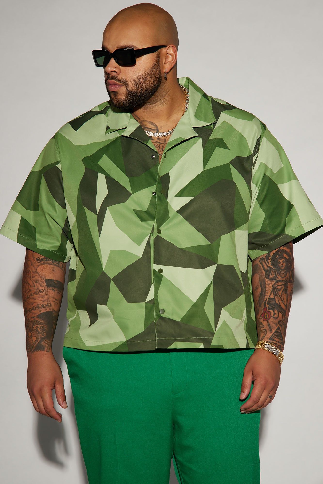 The Cause Cropped Button Up Shirt - Green sold by Fashion Nova product image thumbnail 3
