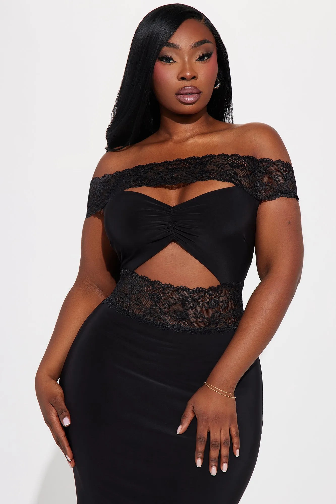 Monica Lace Off Shoulder Maxi Dress - Black sold by Fashion Nova product image thumbnail 5